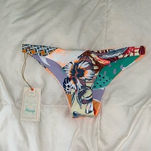 NEVER WORN brand new cheeky bikini bottom